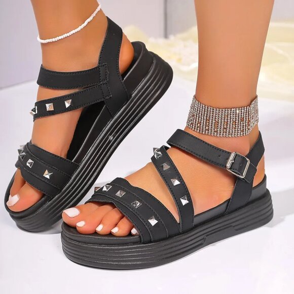 Studded Platform Open Toe‎ Sandals - Picture 3 of 4